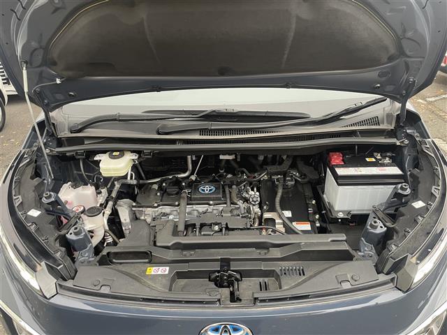 トヨタ ヴォクシー １．８ ハイブリッド Ｓ－Ｚ Ｅ－ＦＯＵＲ ４ＷＤ R5年 (関東) 99