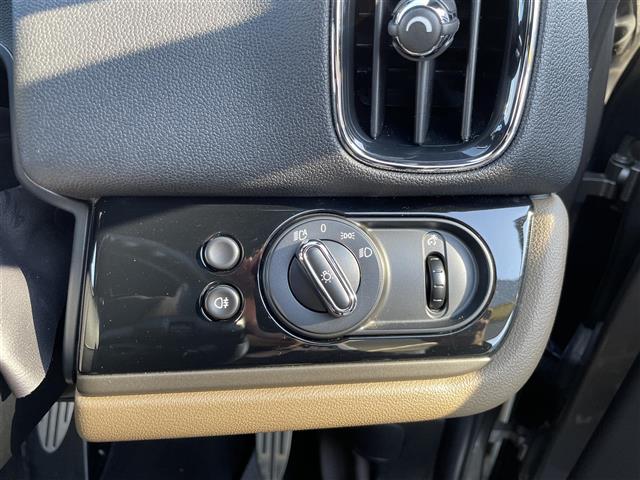 ミニ ミニクロスオーバー ジョン・クーパー・ワークス ４ＷＤ H30年 (関東) 99