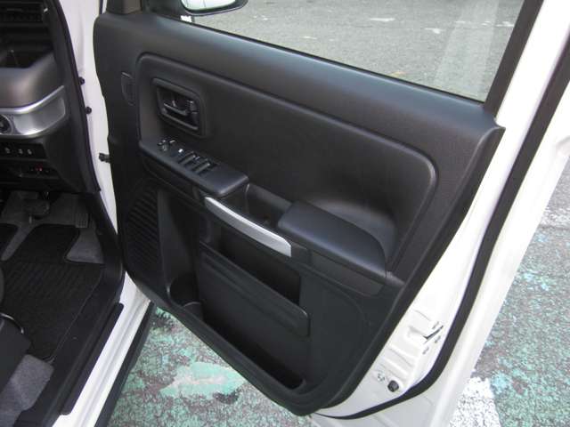 スズキ スペーシア　ギア ６６０ ギア ハイブリッド ＸＺターボ R5年 (関東) 99