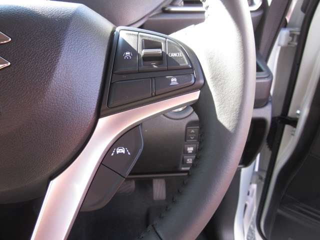 スズキ ソリオ １．２ バンディット ハイブリッド ＭＶ R7年 (関東) 99