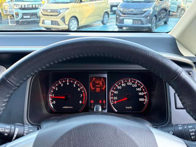 日産 セレナ ２．０ ハイウェイスター Ｖセレクション H22年 (関東) 99