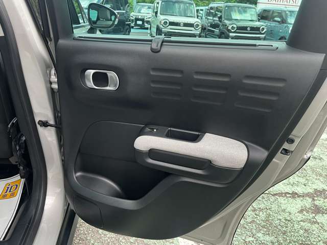 シトロエン Ｃ３　エアクロス　ＳＵＶ シャイン　パッケージ R2年 (関東) 99