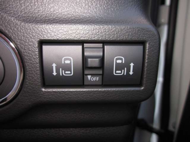 スズキ スペーシア　ギア ６６０ カスタム ハイブリッド ＸＳターボ R7年 (関東) 99