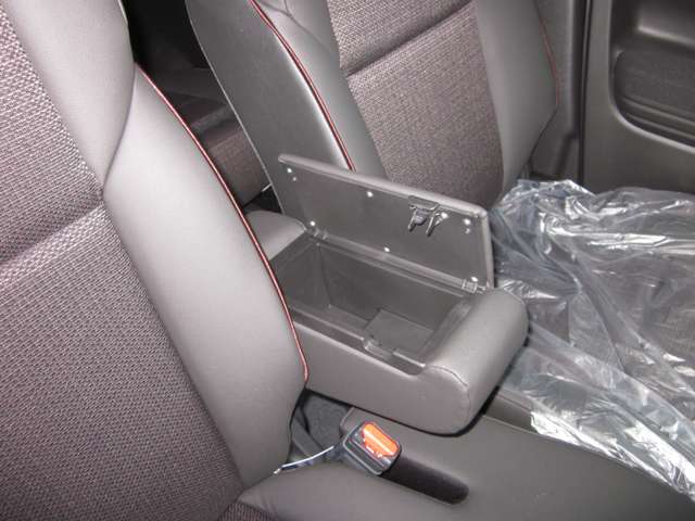 スズキ スペーシア　ギア ６６０ カスタム ハイブリッド ＸＳターボ R7年 (関東) 99