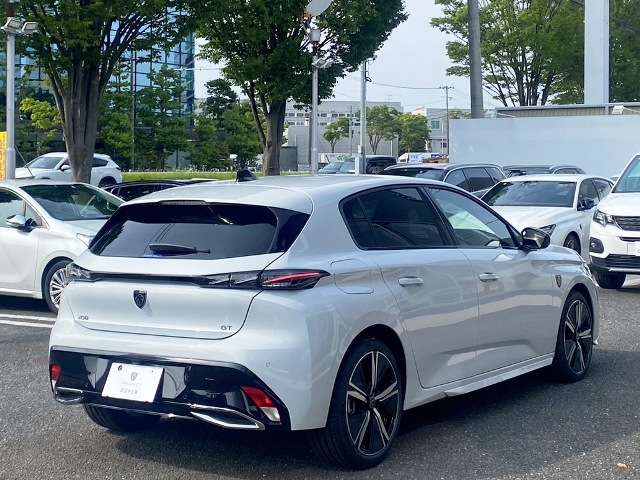 プジョー ３０８ ＧＴ　ハイブリッド R7年 () 99