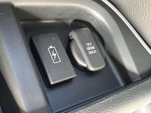 ホンダ ステップワゴン　ハイブリッド ２．０ Ｅ：ＨＥＶ スパーダ R7年 () 99