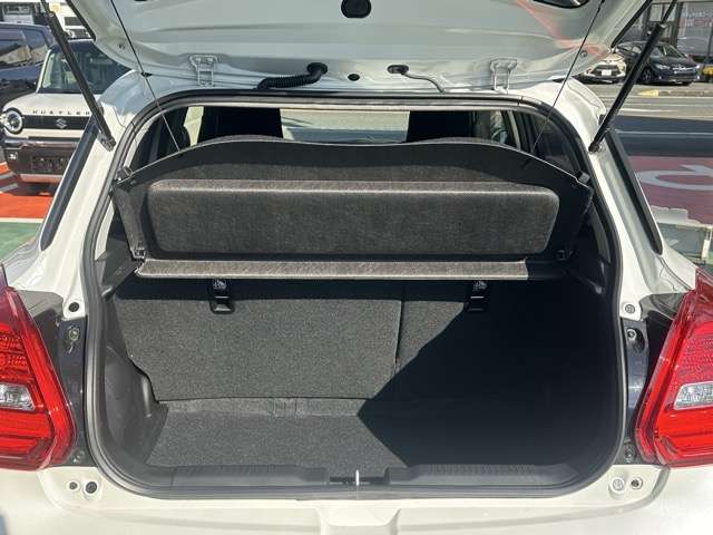 スズキ スイフト スポーツ １．４ R6年 () 99