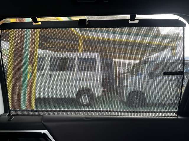 三菱 アウトランダーＰＨＥＶ ＰＨＥＶ ２．４ Ｐ ４ＷＤ R5年 () 99