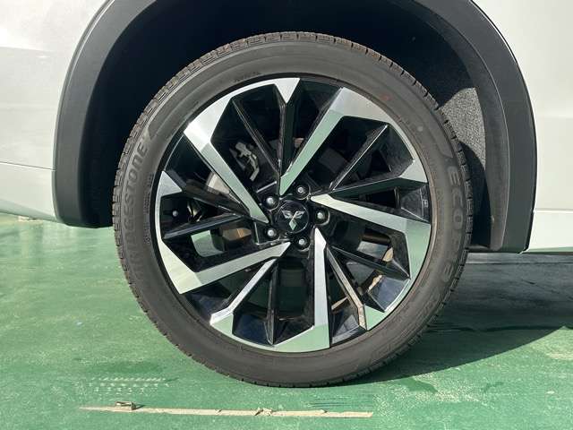 三菱 アウトランダーＰＨＥＶ ＰＨＥＶ ２．４ Ｐ ４ＷＤ R5年 () 99