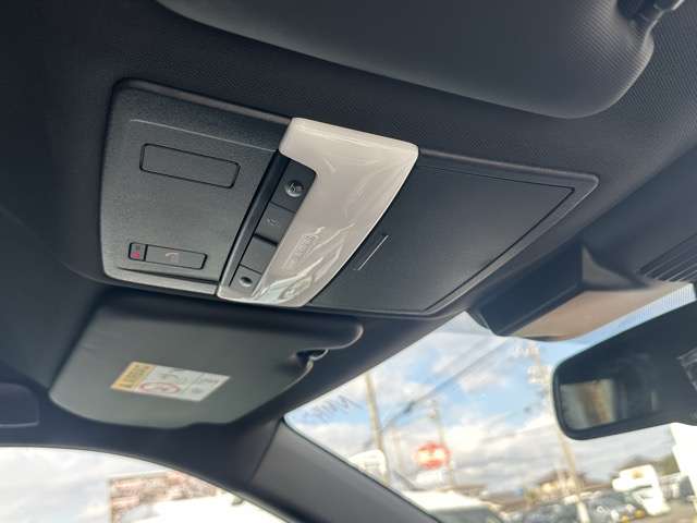 三菱 アウトランダーＰＨＥＶ ＰＨＥＶ ２．４ Ｐ ４ＷＤ R5年 () 99