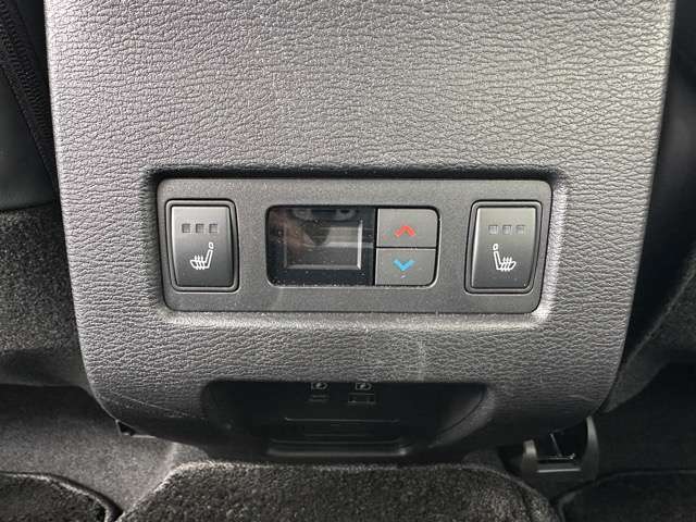 三菱 アウトランダーＰＨＥＶ ＰＨＥＶ ２．４ Ｐ ４ＷＤ R5年 () 99