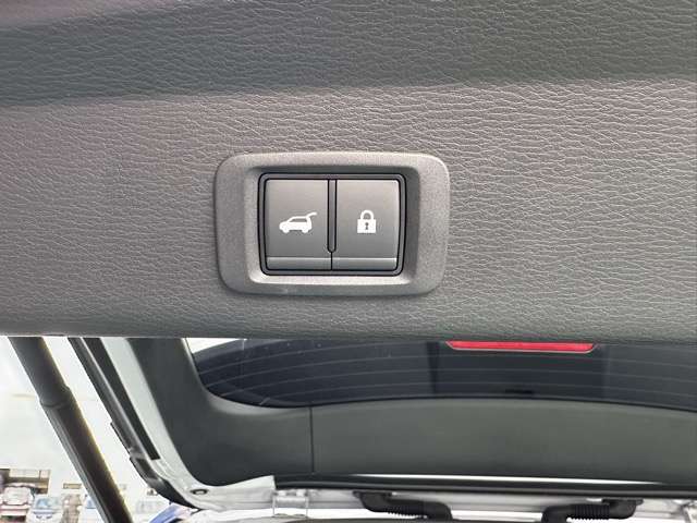 三菱 アウトランダーＰＨＥＶ ＰＨＥＶ ２．４ Ｐ ４ＷＤ R5年 () 99