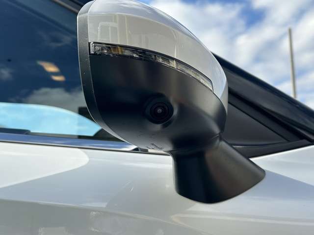 三菱 アウトランダーＰＨＥＶ ＰＨＥＶ ２．４ Ｐ ４ＷＤ R5年 () 99