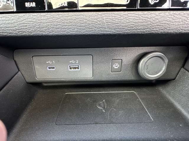 三菱 アウトランダーＰＨＥＶ ＰＨＥＶ ２．４ Ｐ ４ＷＤ R5年 () 99