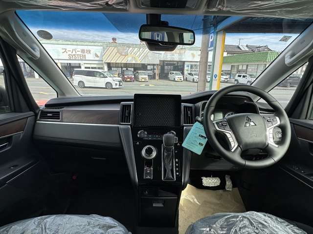 三菱 デリカ　Ｄ：５ ２．２ Ｐ ディーゼルターボ ４ＷＤ R6年 (東海) 99