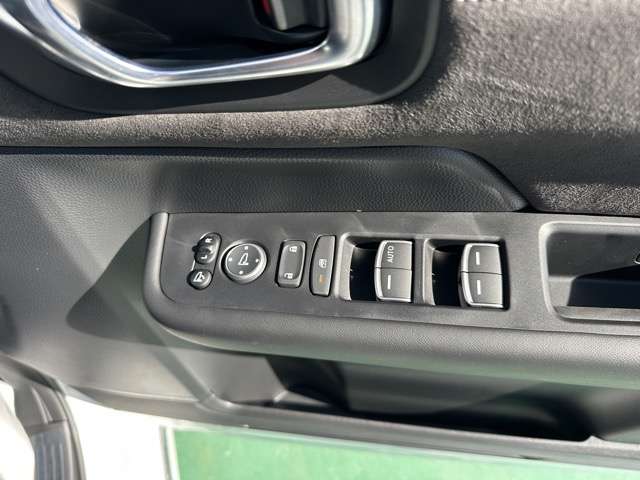 ホンダ ステップワゴン １．５ スパーダ プレミアムライン R7年 (東海) 99