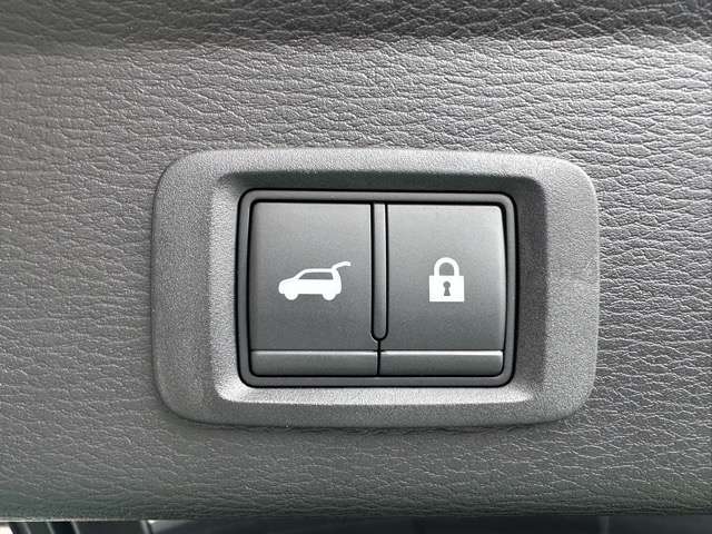 三菱 アウトランダーＰＨＥＶ ＰＨＥＶ ２．４ Ｐ ４ＷＤ R4年 (東海) 99