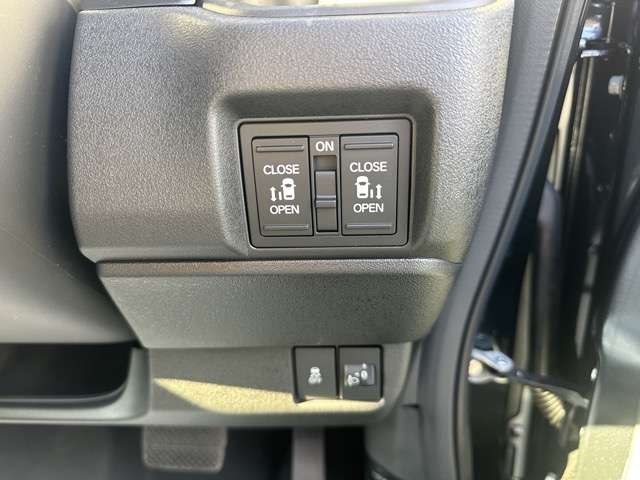 ホンダ Ｎ　ＢＯＸ カスタム ６６０ ターボ R7年 (東海) 99