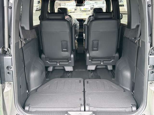 ホンダ ステップワゴン　ハイブリッド ２．０ Ｅ：ＨＥＶ スパーダ プレミアムライン R7年 (東海) 99