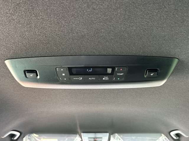 ホンダ ステップワゴン　ハイブリッド ２．０ Ｅ：ＨＥＶ スパーダ プレミアムライン R7年 (東海) 99