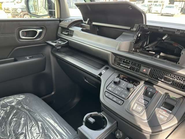 ホンダ ステップワゴン　ハイブリッド ２．０ Ｅ：ＨＥＶ スパーダ プレミアムライン R7年 (東海) 99