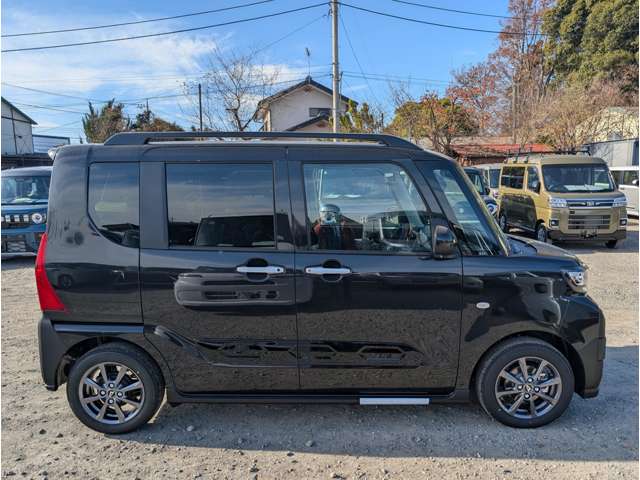 ダイハツ タント ６６０ ファンクロス R7年 () 99