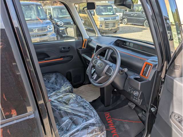 ダイハツ タント ６６０ ファンクロス R7年 () 99