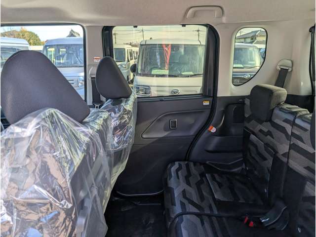 ダイハツ タント ６６０ ファンクロス R7年 () 99