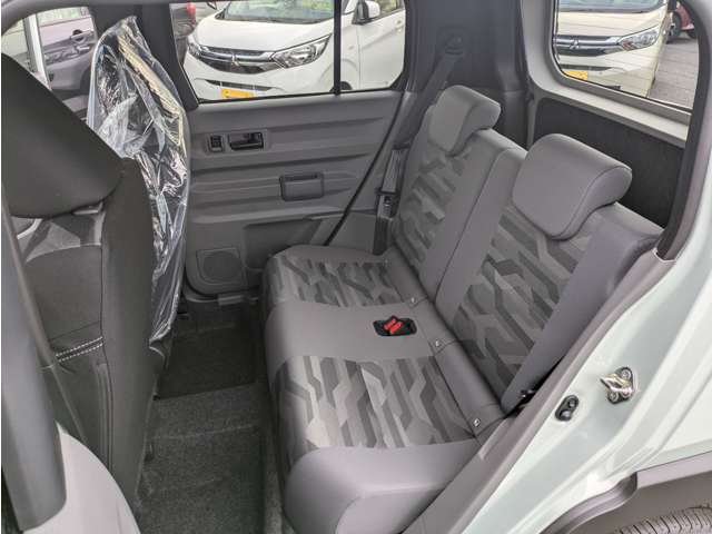 ダイハツ タフト ６６０ Ｇ ダーククロム ベンチャー R7年 () 99