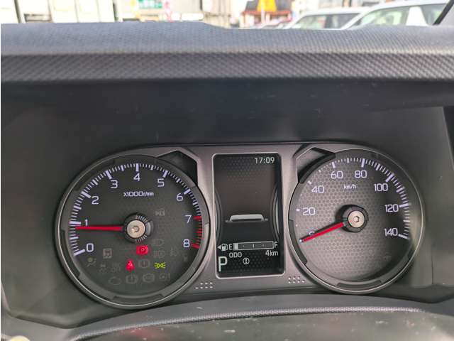 ダイハツ タフト ６６０ Ｇ ダーククロム ベンチャー R7年 () 99