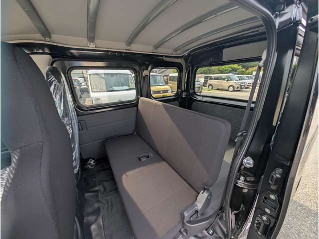 ダイハツ ハイゼットカーゴ ６６０ デラックス R7年 (関東) 99