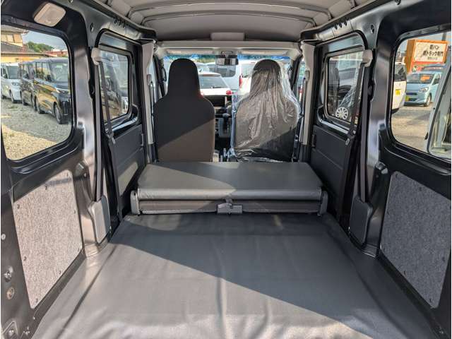 ダイハツ ハイゼットカーゴ ６６０ デラックス R7年 (関東) 99