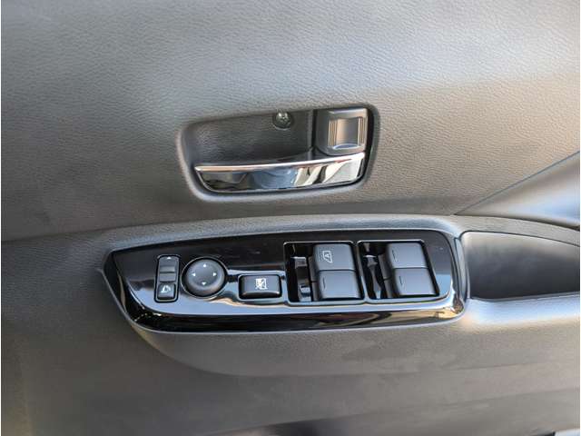 三菱 デリカ　ミニ ６６０ Ｔ プレミアム リミテッド エディション R7年 (関東) 99