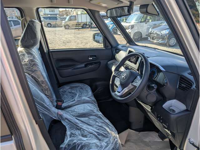 三菱 デリカ　ミニ ６６０ Ｔ プレミアム リミテッド エディション R7年 (関東) 99