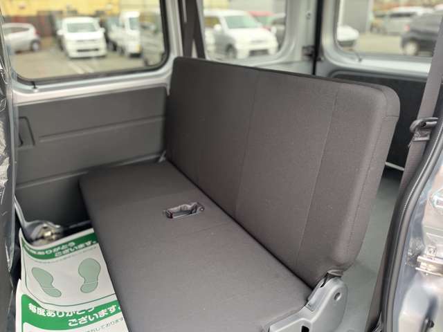 ダイハツ ハイゼットカーゴ ６６０ デラックス R7年 (関東) 99