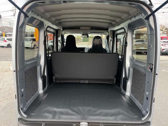 ダイハツ ハイゼットカーゴ ６６０ デラックス R7年 (関東) 99