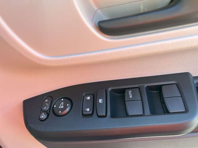 ホンダ Ｎ　ＢＯＸ ６６０ R7年 (関東) 99