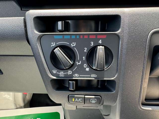 ダイハツ ハイゼットカーゴ ６６０ デラックス R7年 (関東) 99