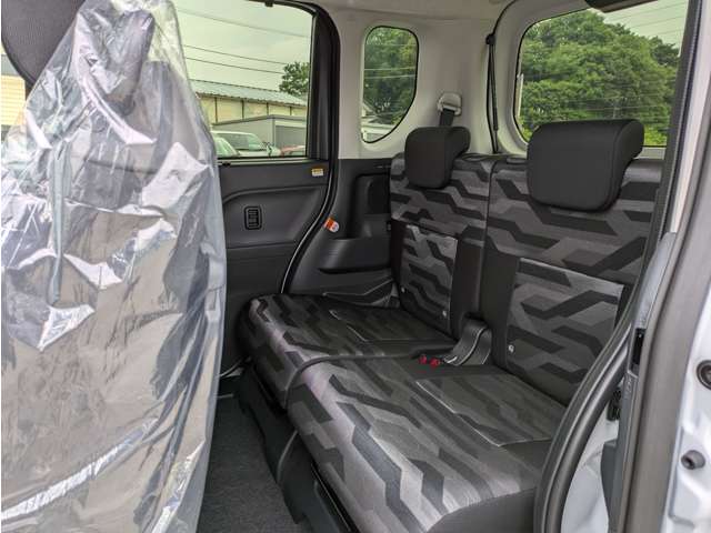 ダイハツ タント ６６０ ファンクロス R7年 (関東) 99