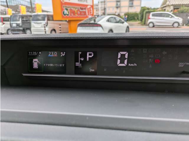 ダイハツ タント ６６０ ファンクロス R7年 (関東) 99