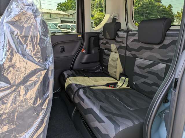 ダイハツ タント ６６０ ファンクロス R7年 (関東) 99