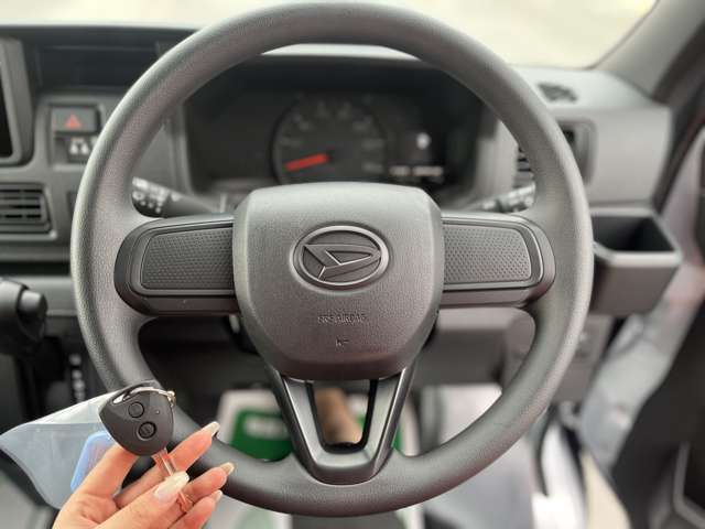 ダイハツ ハイゼットカーゴ ６６０ デラックス R7年 (関東) 99