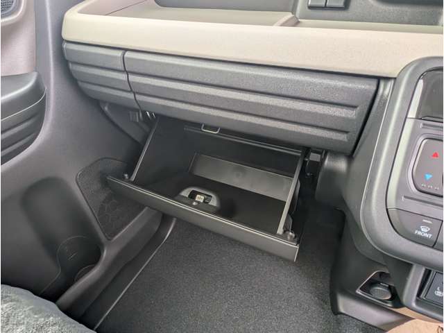 スズキ スペーシア ６６０ ハイブリッド Ｘ R7年 (関東) 99