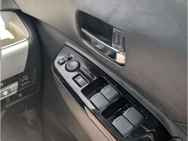 三菱 デリカ　ミニ ６６０ Ｇ プレミアム R7年 (関東) 99