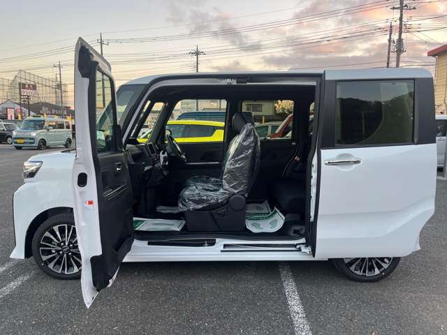 ダイハツ タント ６６０ カスタム ＲＳ R7年 (関東) 99