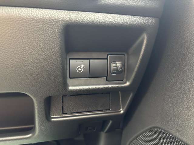 スズキ スペーシア　ギア ６６０ カスタム ハイブリッド ＸＳターボ R7年 (関東) 99