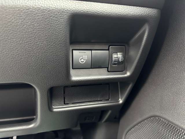 スズキ スペーシア ６６０ カスタム ハイブリッド ＸＳ R7年 (関東) 99