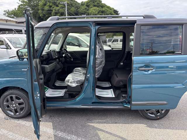 スズキ スペーシア ６６０ ギア ハイブリッド ＸＺ R7年 (関東) 99