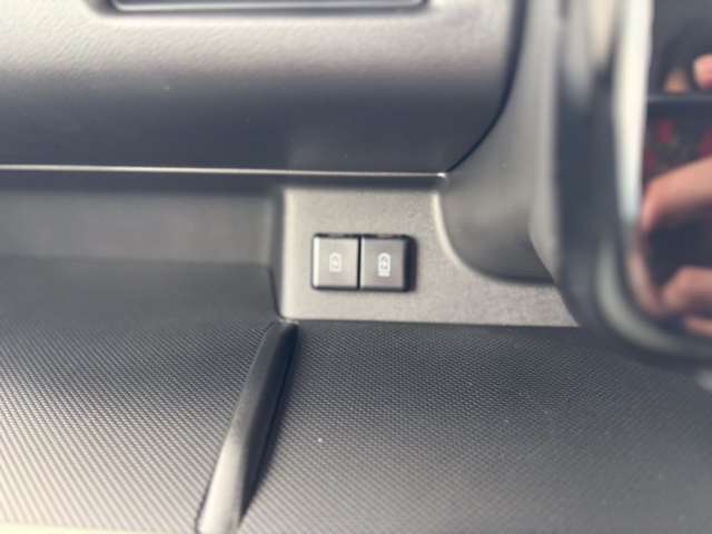 スズキ スペーシア ６６０ ギア ハイブリッド ＸＺ R7年 (関東) 99