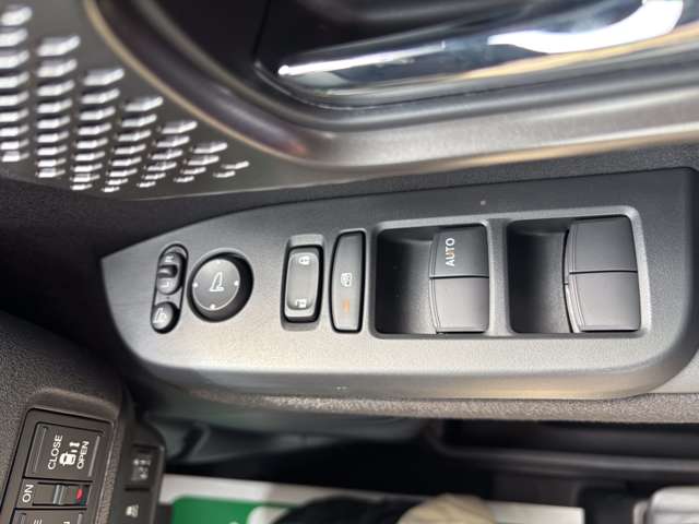 ホンダ Ｎ　ＢＯＸ カスタム ６６０ ターボ R7年 (関東) 99